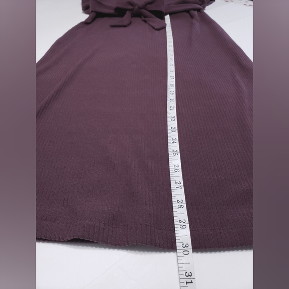 Old Navy Rib-Knit Stretch Belted Dress (S) - Picture 4 of 7